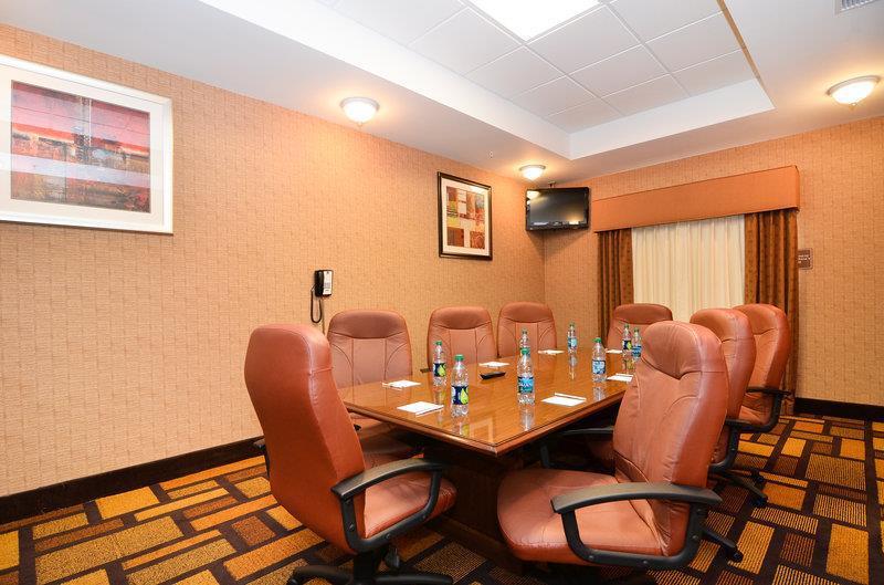 Best Western St. Francisville Hotel Удобства фото